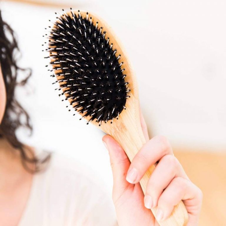 Beauty by Earth Boar Bristle Hair Brush